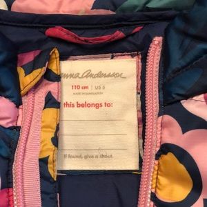 Great condition Hanna Andersson puffer vest. Playful floral pattern.
